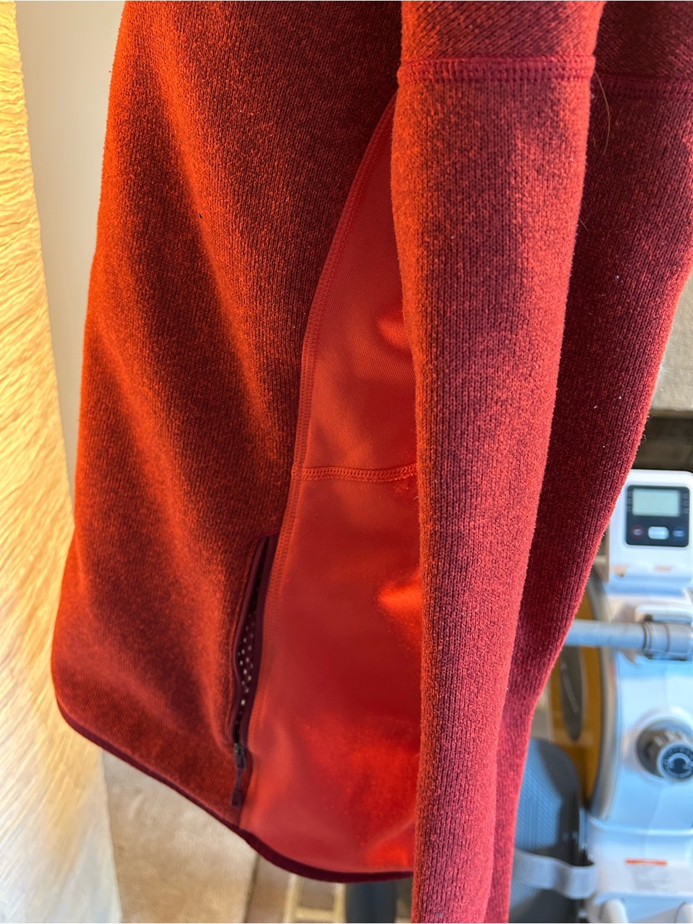 Patagonia Women's Red Heather Full-Zip Fleece Jacket - Picture 5 of 8